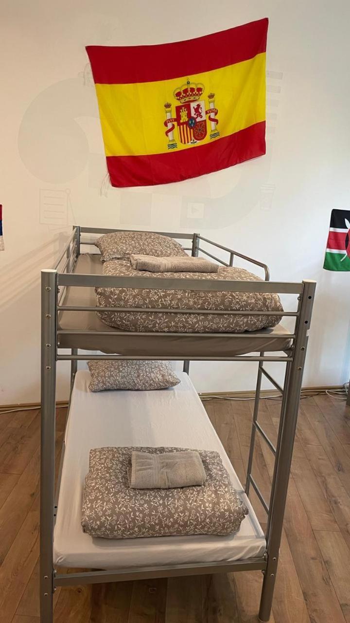 Bucuresti Bucuresti Hostel エクステリア 写真